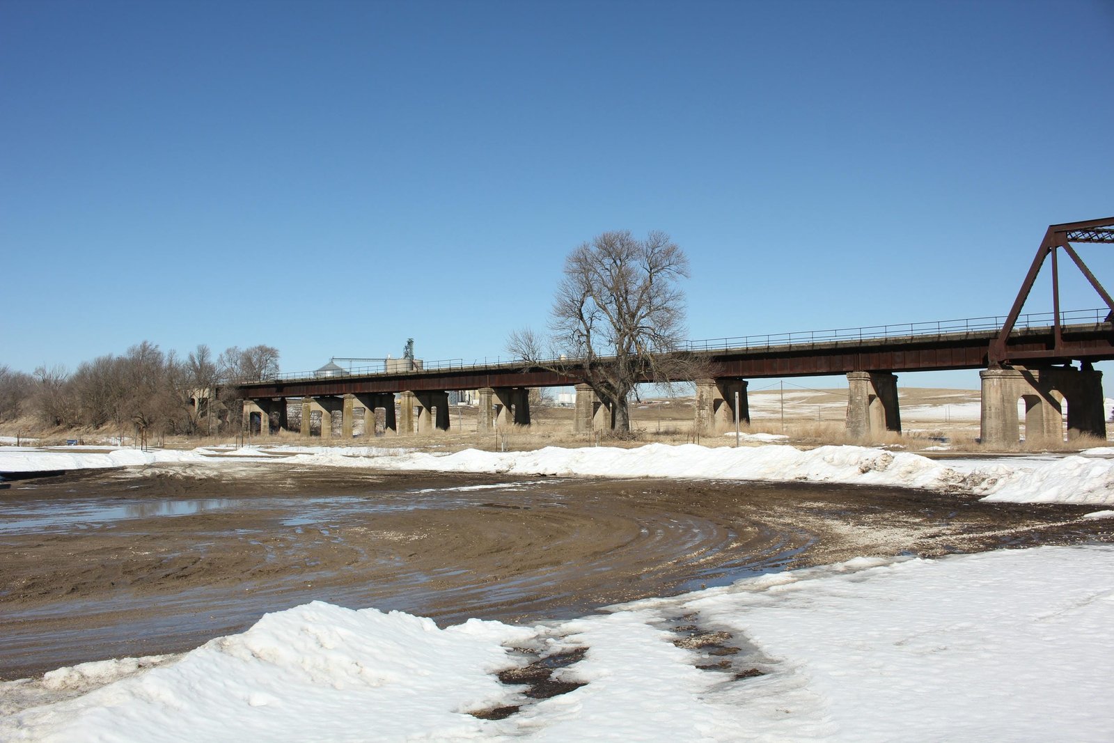Middle and west of bridge